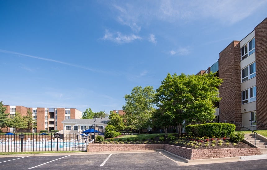Courts At Walker Mill Apartments, 6936 Walker Mill Rd, Capitol Heights